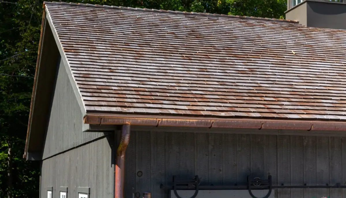 Residential cedar shake and shingle roofing
